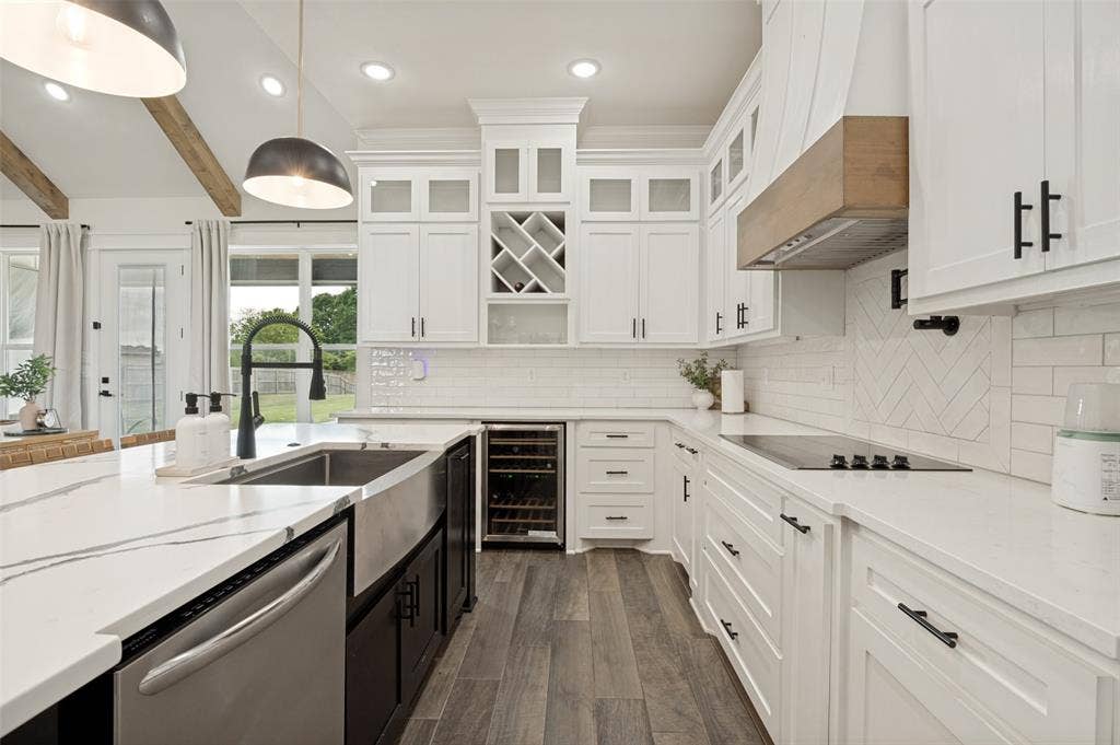 12432 Maplewood Drive, Lindale, TX 75771 12432 Maplewood Drive, Lindale, TX 75771