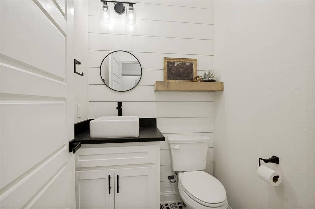 12432 Maplewood Drive, Lindale, TX 75771 12432 Maplewood Drive, Lindale, TX 75771