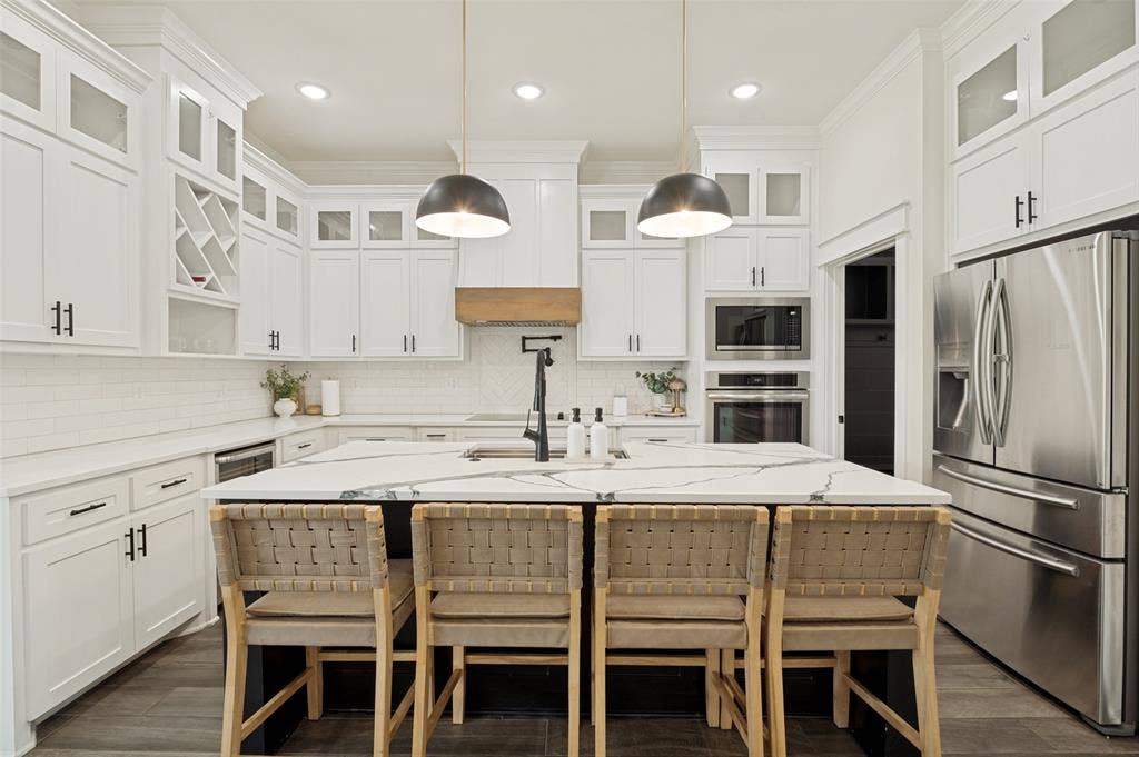 12432 Maplewood Drive, Lindale, TX 75771 12432 Maplewood Drive, Lindale, TX 75771