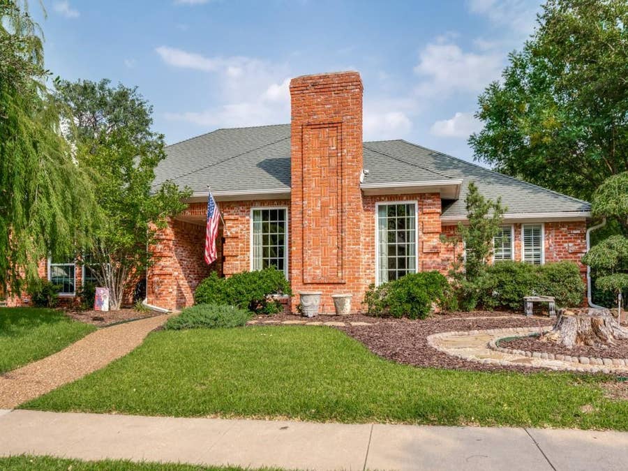 Property photo for 6700 Ishnala Trail, Plano, TX