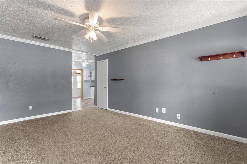 117 Bellaire Drive, Denton, TX 76209