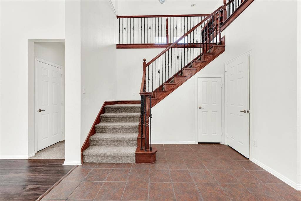 13270 Roadster Drive, Frisco, TX 75033 13270 Roadster Drive, Frisco, TX 75033