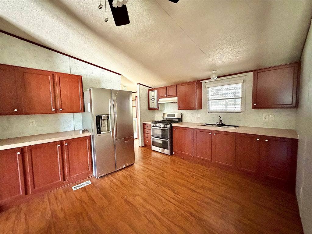 2022 Parrish Street, Waco, TX 76705 2022 Parrish Street, Waco, TX 76705