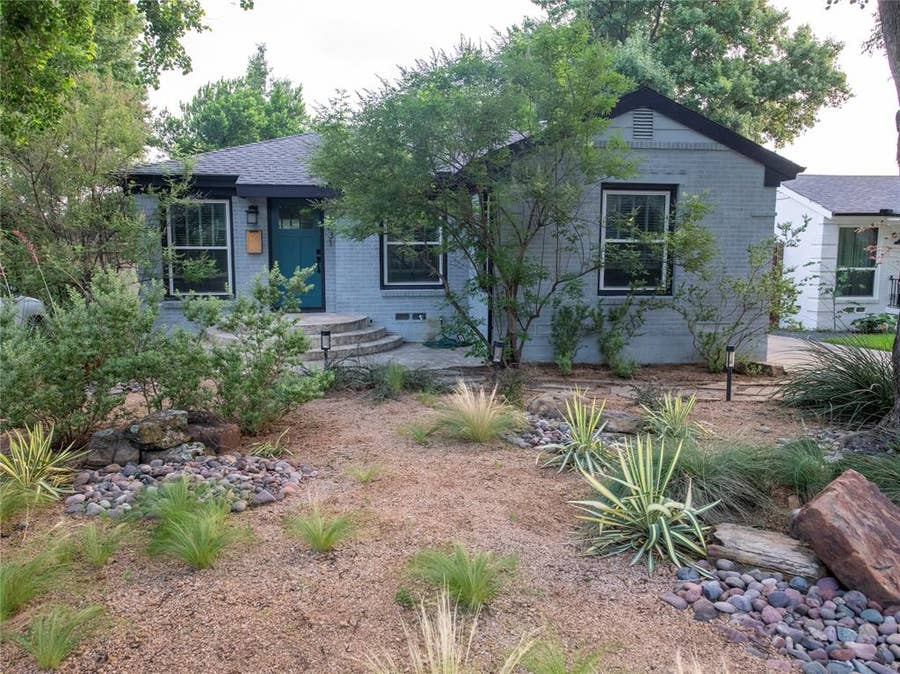 Property photo for 2631 Alco Avenue, Dallas, TX