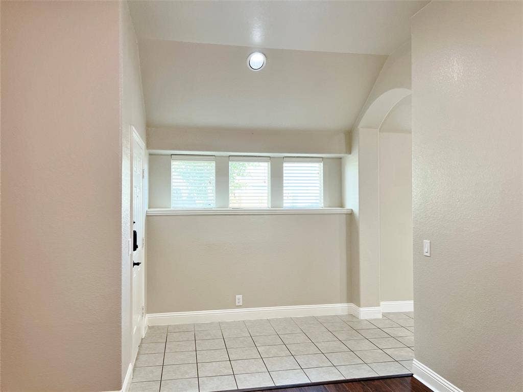 6613 Meadow Glen Drive, Midlothian, TX 76065 6613 Meadow Glen Drive, Midlothian, TX 76065