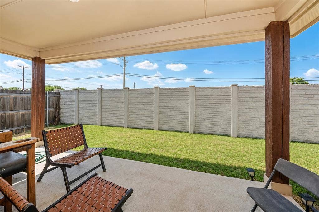 256 Natalie Drive, Grand Prairie, TX 75051 256 Natalie Drive, Grand Prairie, TX 75051