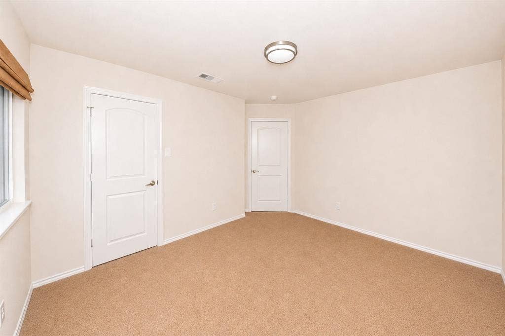 256 Natalie Drive, Grand Prairie, TX 75051 256 Natalie Drive, Grand Prairie, TX 75051