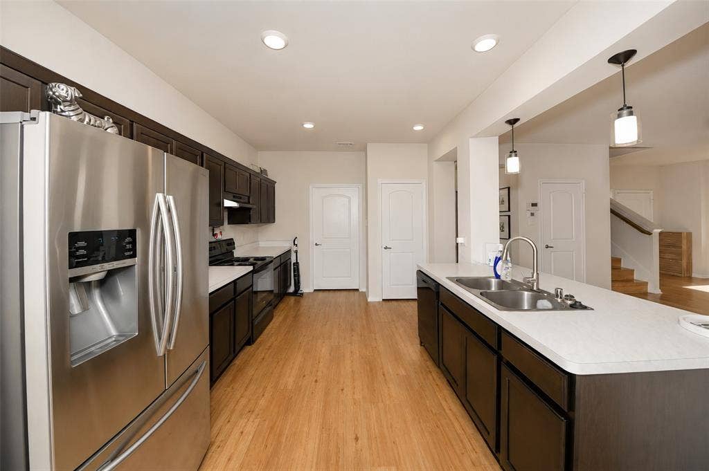 256 Natalie Drive, Grand Prairie, TX 75051 256 Natalie Drive, Grand Prairie, TX 75051