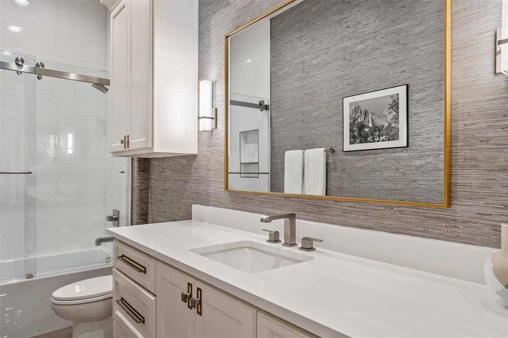 3004 Forest Trail, Tyler, TX 75703 3004 Forest Trail, Tyler, TX 75703
