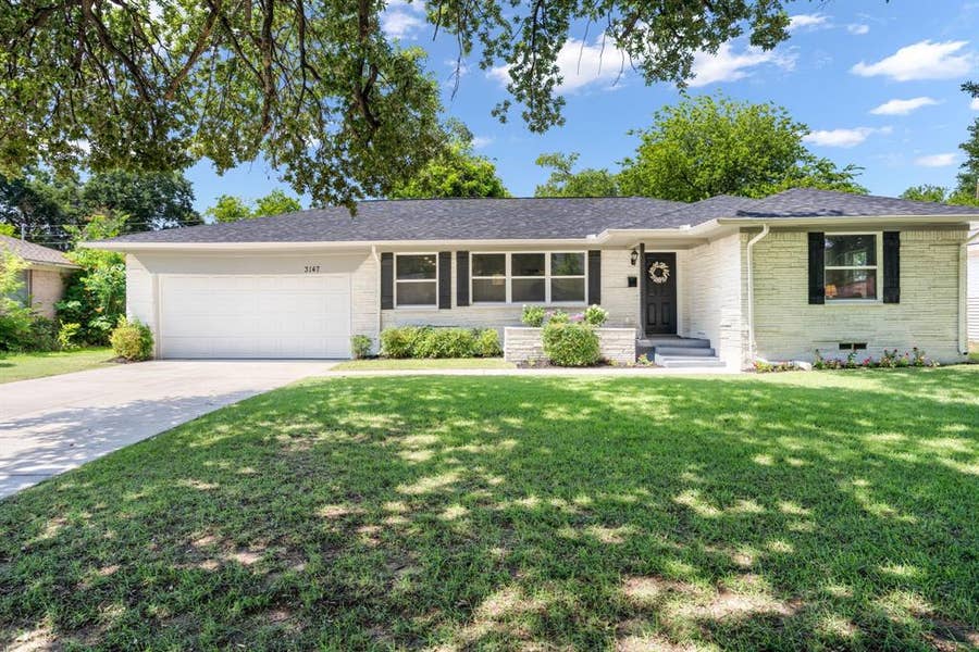 Property photo for 3147 Newcastle Drive, Dallas, TX