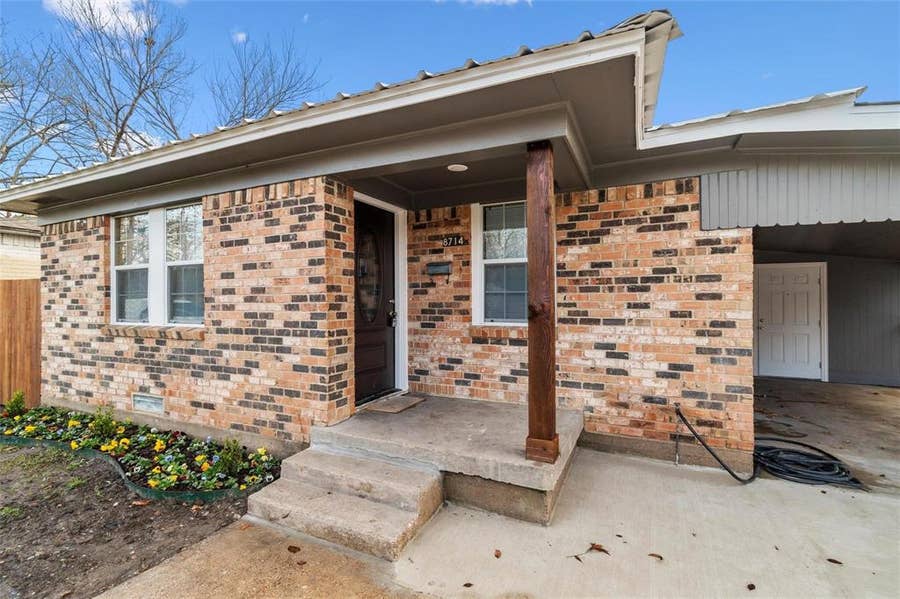 Property photo for 8714 Quinn Street, Dallas, TX