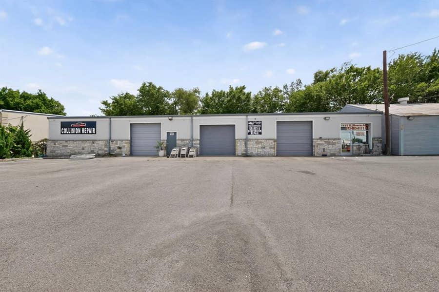 Property photo for 1118 E Moore Avenue, Terrell, TX