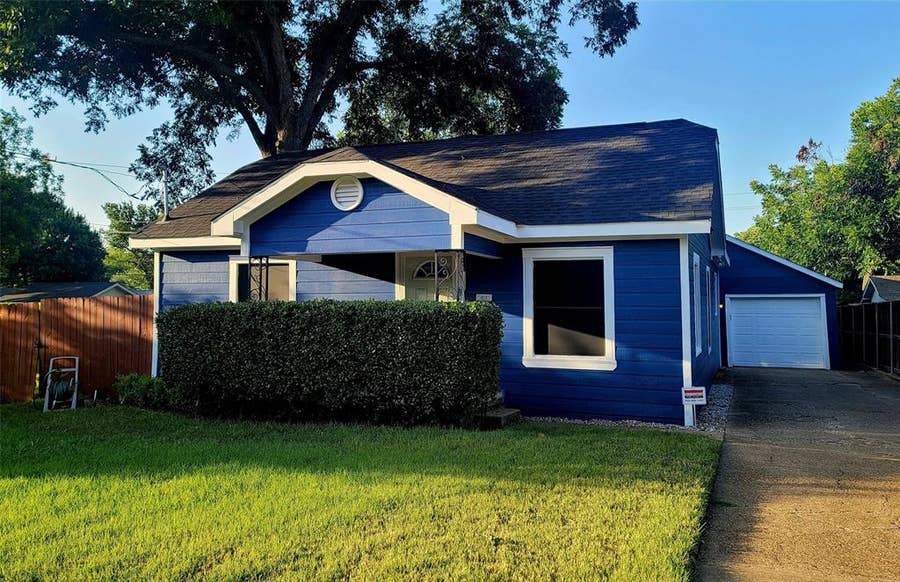 Property photo for 4014 Poinsettia Drive, Dallas, TX