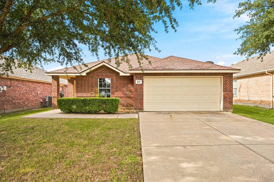 Property photo for 408 Coolidge Lane, Lavon, TX