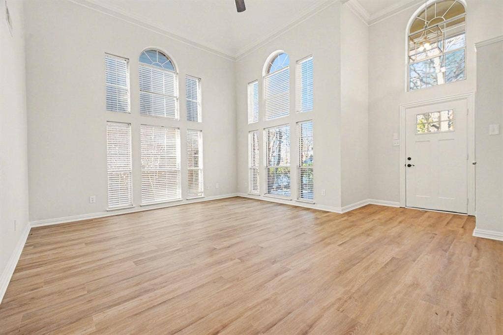 6701 Clear Springs Circle, Garland, TX 75044 6701 Clear Springs Circle, Garland, TX 75044