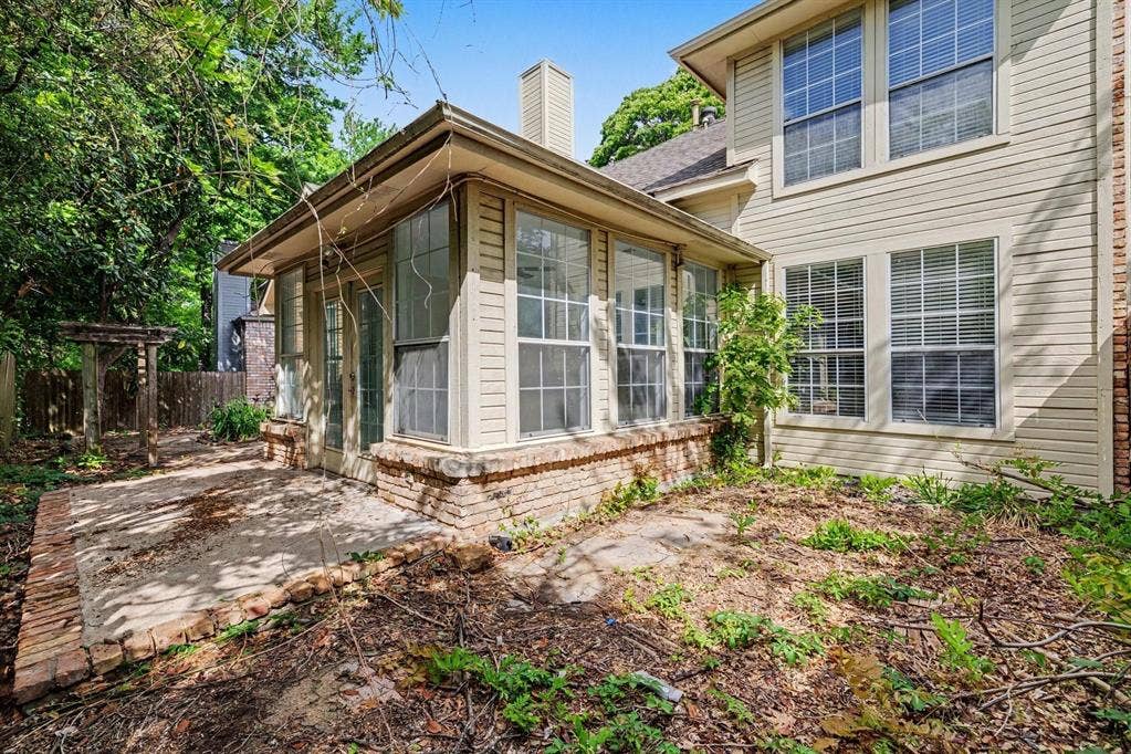 6701 Clear Springs Circle, Garland, TX 75044 6701 Clear Springs Circle, Garland, TX 75044