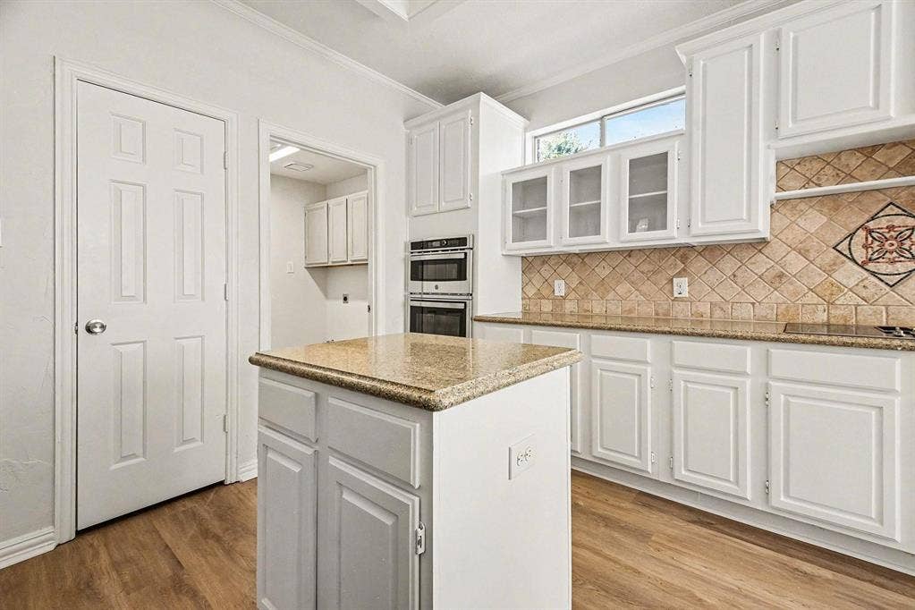 6701 Clear Springs Circle, Garland, TX 75044 6701 Clear Springs Circle, Garland, TX 75044