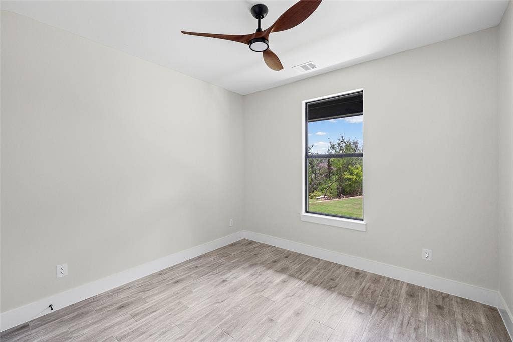 2714 Steepleridge Circle, Granbury, TX 76048 2714 Steepleridge Circle, Granbury, TX 76048