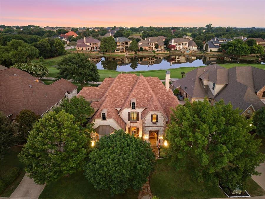 Property photo for 3 Signature Court, Heath, TX
