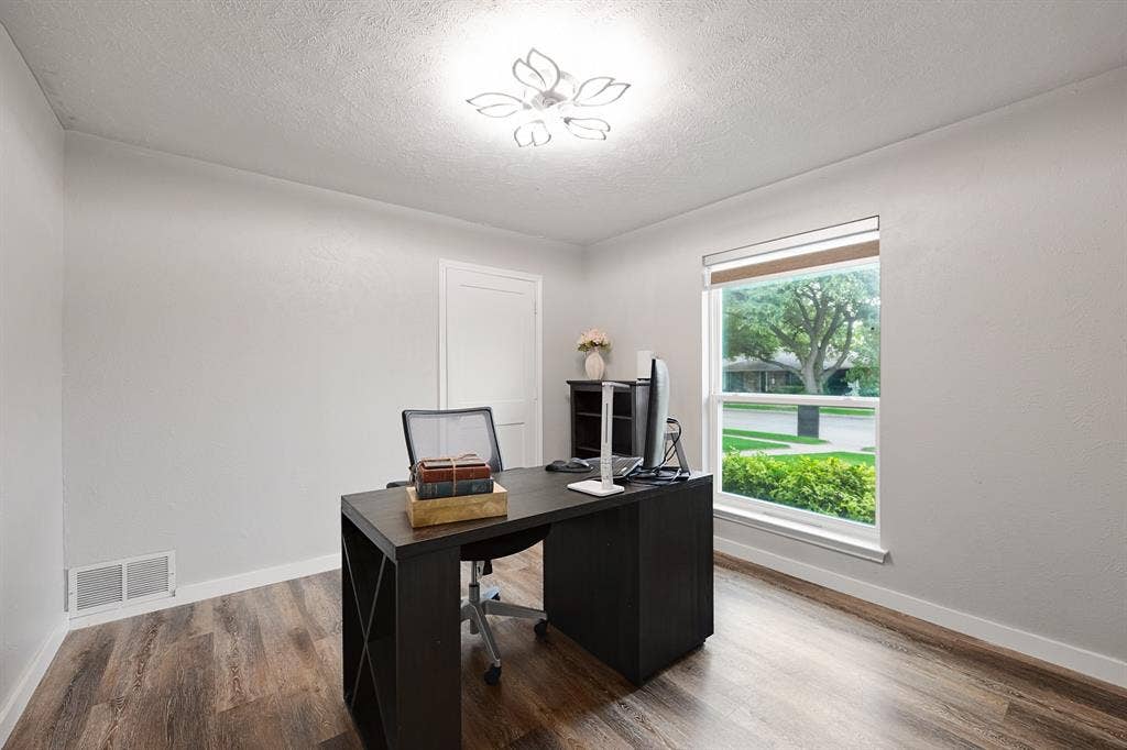 1904 Ports O Call Drive, Plano, TX 75075 1904 Ports O Call Drive, Plano, TX 75075