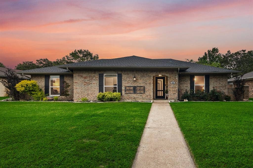 1904 Ports O Call Drive, Plano, TX 75075 1904 Ports O Call Drive, Plano, TX 75075