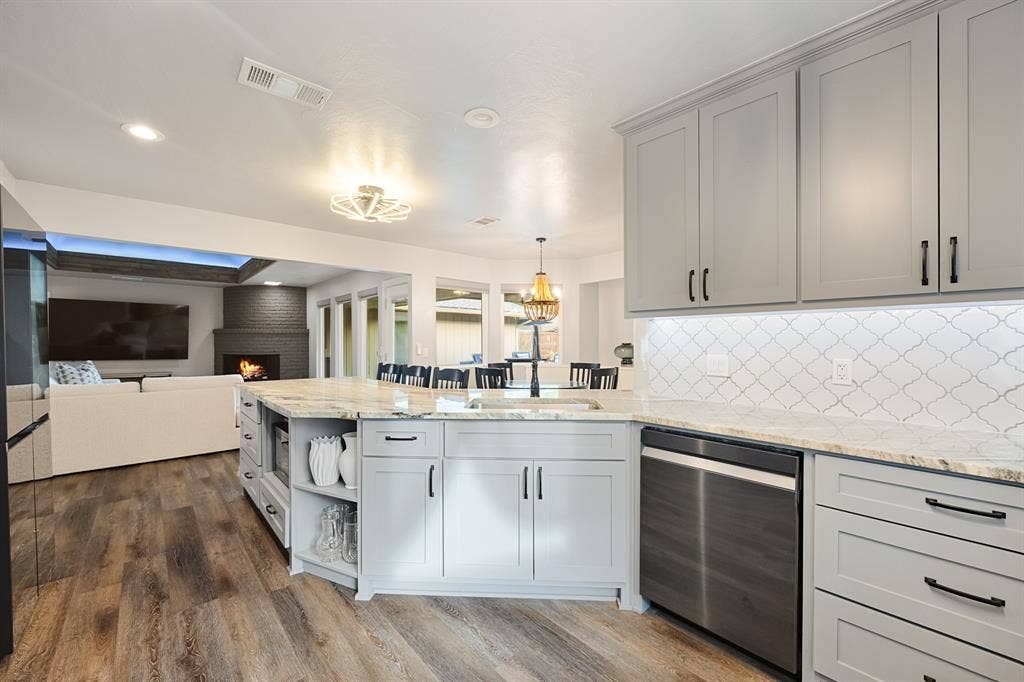 1904 Ports O Call Drive, Plano, TX 75075 1904 Ports O Call Drive, Plano, TX 75075