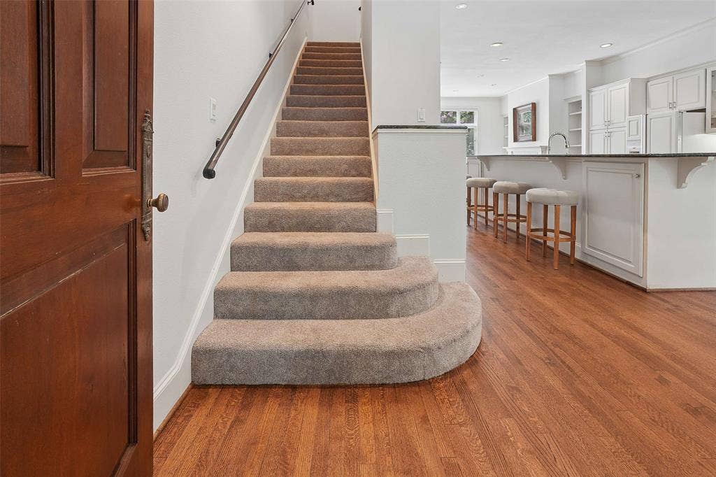 2611 Colby Street, Dallas, TX 75204 2611 Colby Street, Dallas, TX 75204