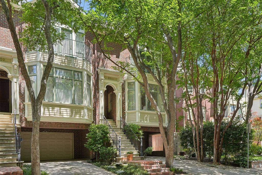 2611 Colby Street, Dallas, TX 75204 2611 Colby Street, Dallas, TX 75204