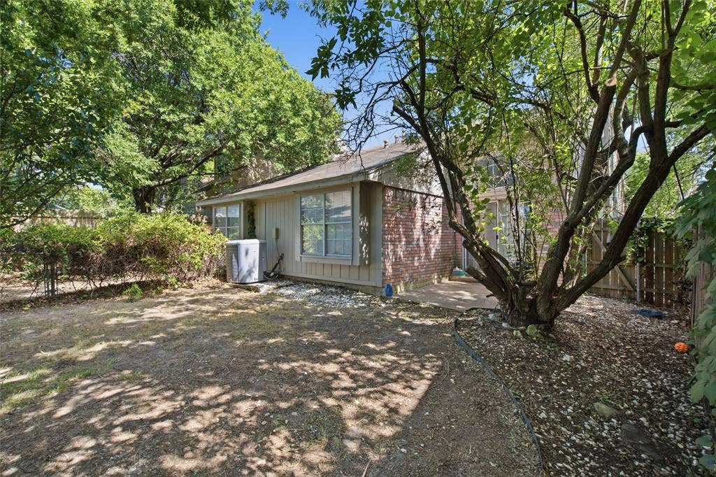 1106 Cain Court, Cedar Hill, TX 75104 1106 Cain Court, Cedar Hill, TX 75104