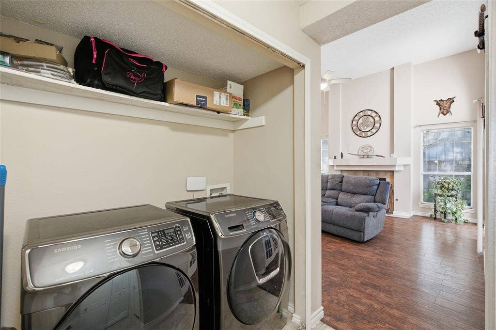1106 Cain Court, Cedar Hill, TX 75104 Dedicated laundry alcove with built-in shelving