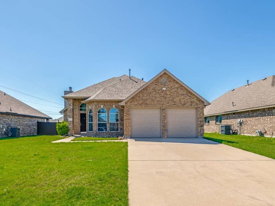 Property photo for 1909 Ridgecrest Drive, Royse City, TX