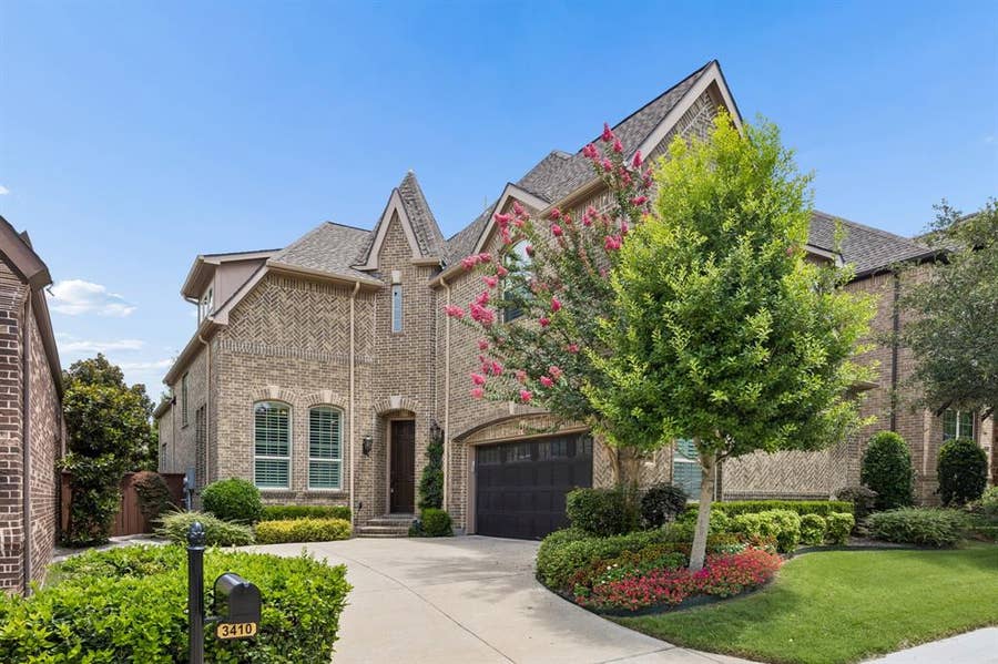 Property photo for 3410 Sweetwater Drive, Richardson, TX