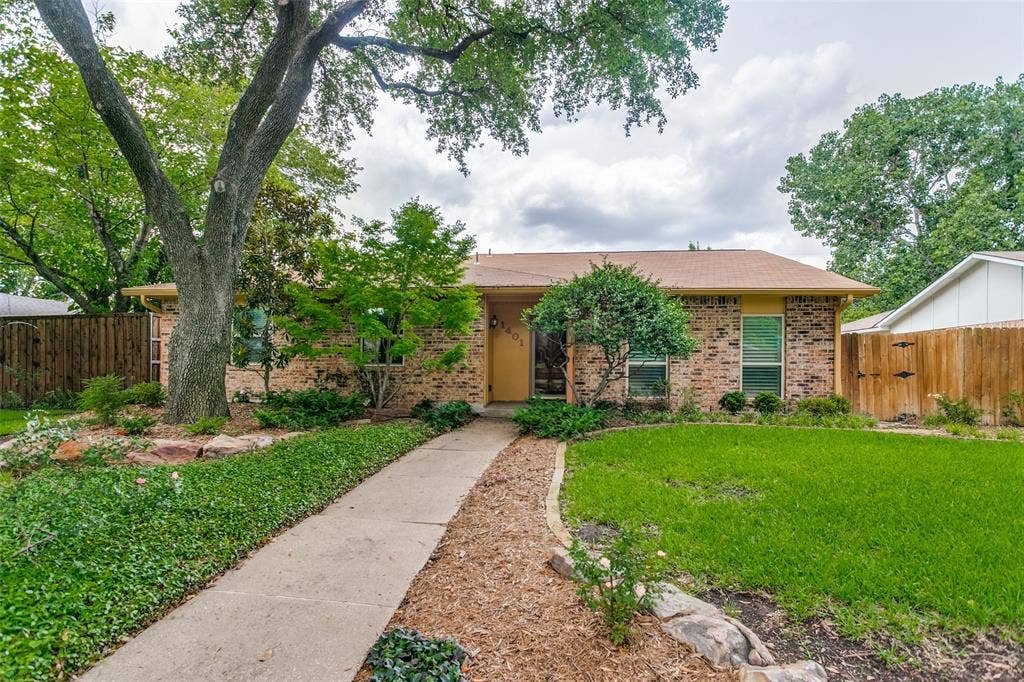 1401 Windy Meadow Drive, Plano, TX 75023 1401 Windy Meadow Drive, Plano, TX 75023