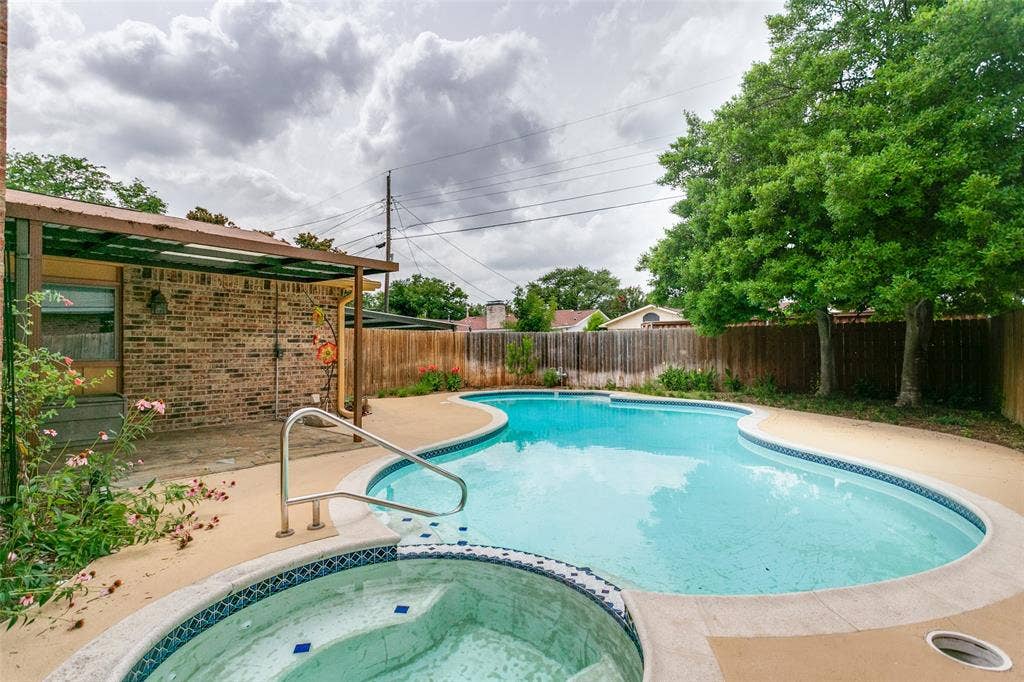 1401 Windy Meadow Drive, Plano, TX 75023 1401 Windy Meadow Drive, Plano, TX 75023