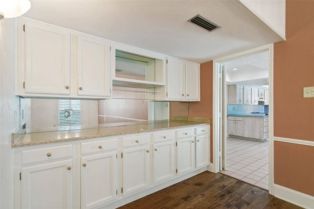 1401 Windy Meadow Drive, Plano, TX 75023 1401 Windy Meadow Drive, Plano, TX 75023
