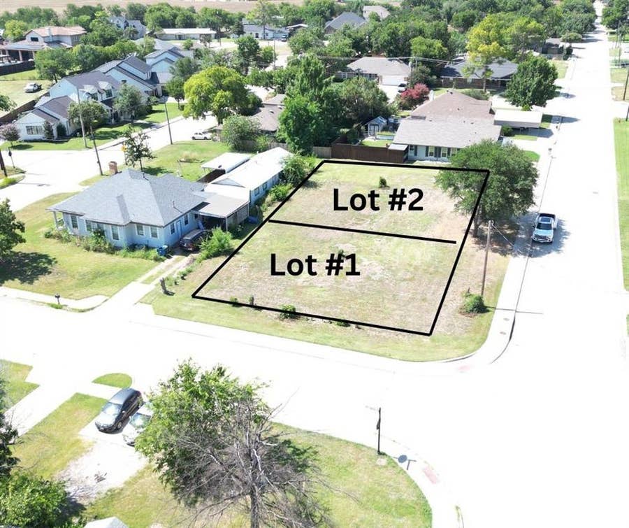 Property photo for 212 N Walnut Street, Roanoke, TX