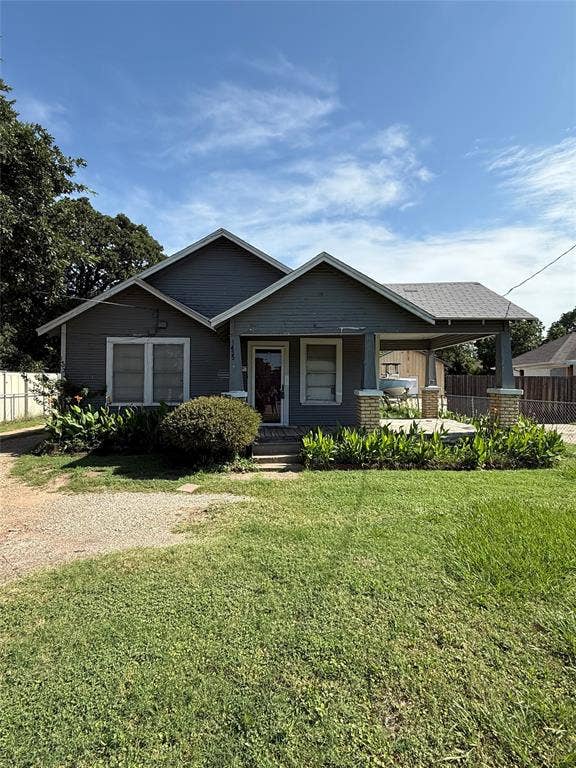 Property photo for 1435 E Shady Grove Road, Irving, TX