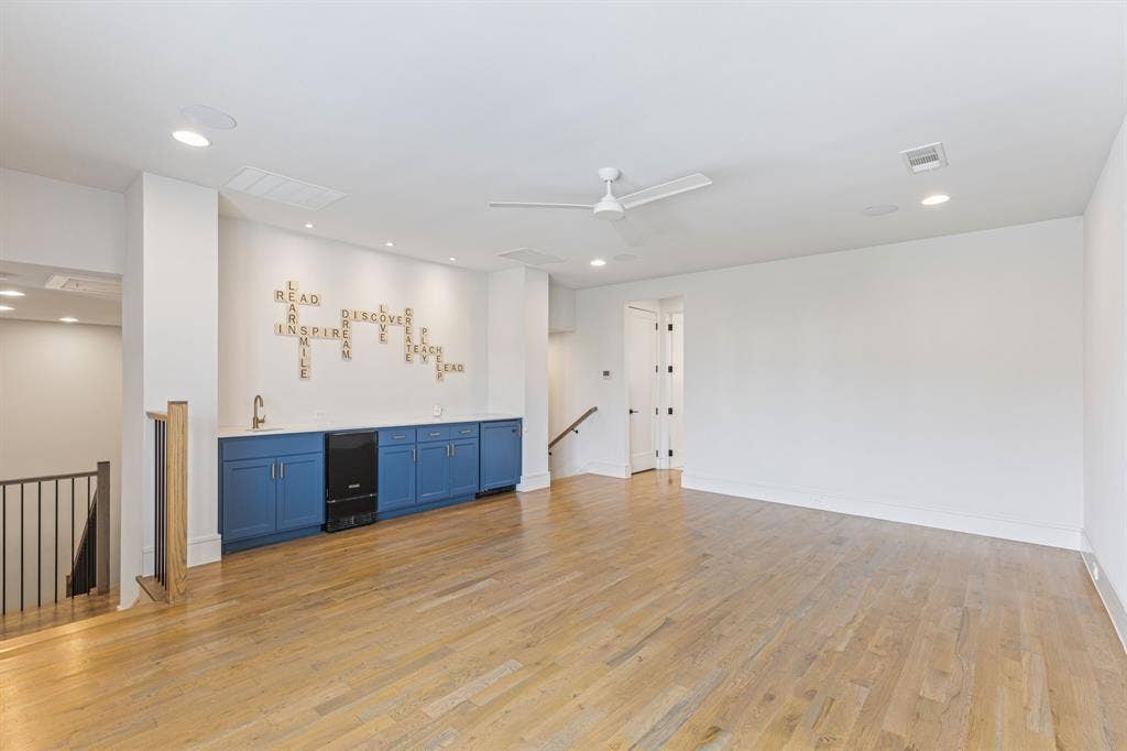 8605 Colina Terrace, Benbrook, TX 76126 Complete with beverage fridge, serving bar and ice maker
