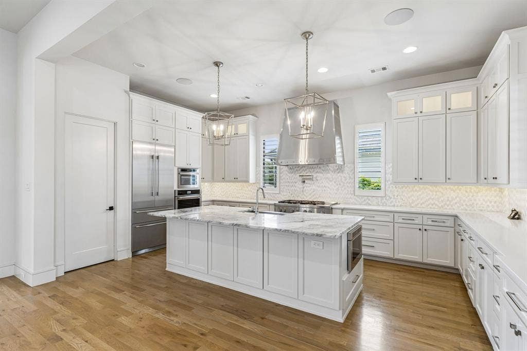 8605 Colina Terrace, Benbrook, TX 76126 8605 Colina Terrace, Benbrook, TX 76126