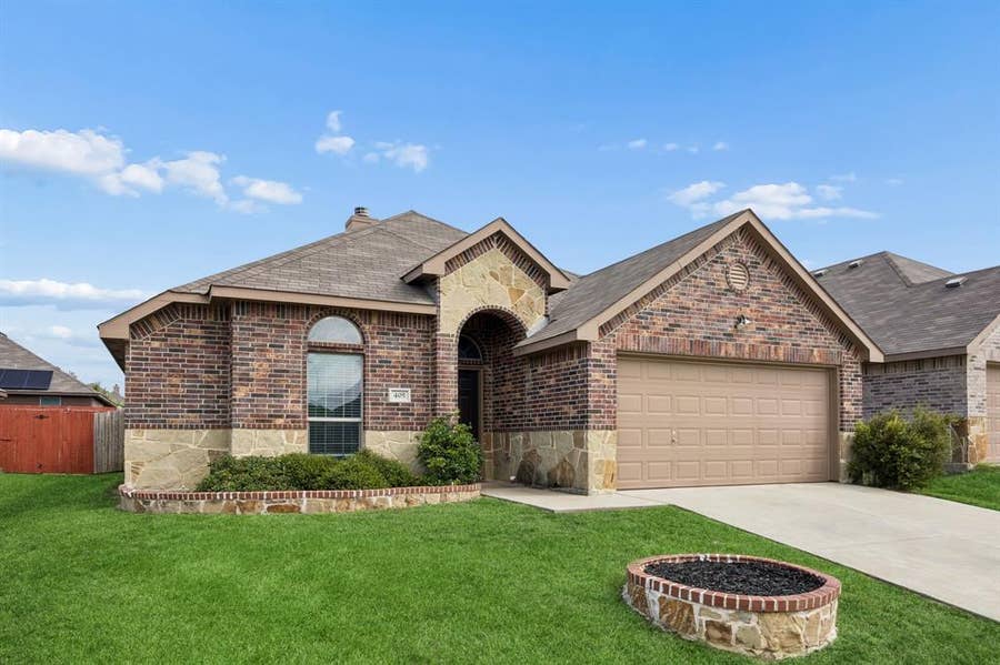 Property photo for 405 Rodger Street, Wilmer, TX