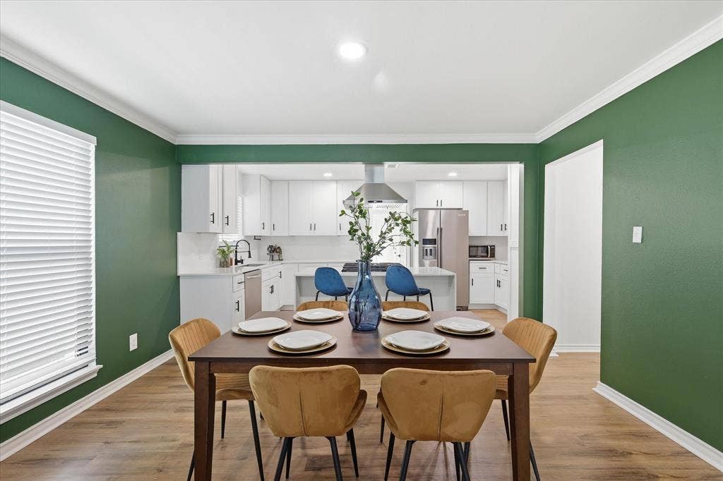 1235 Barlow Avenue, Dallas, TX 75224