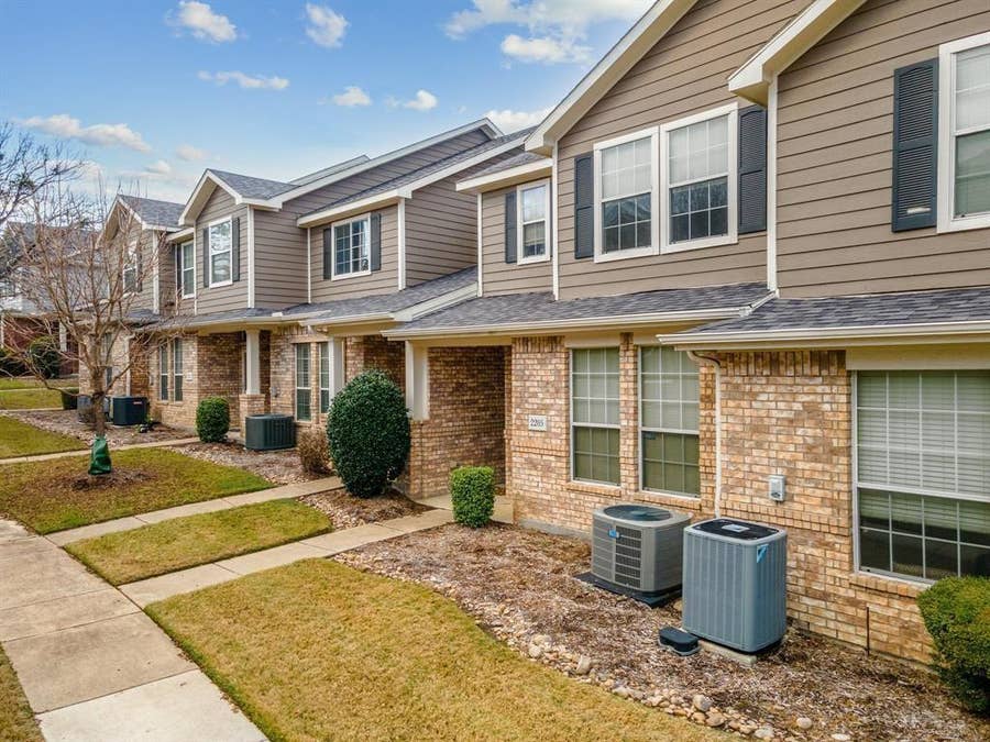 Property photo for 2205 Stoneleigh Place, McKinney, TX