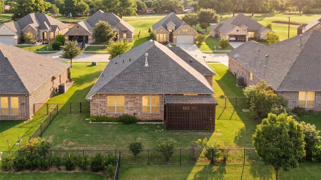 2038 Clive Drive, Granbury, TX 76048 2038 Clive Drive, Granbury, TX 76048