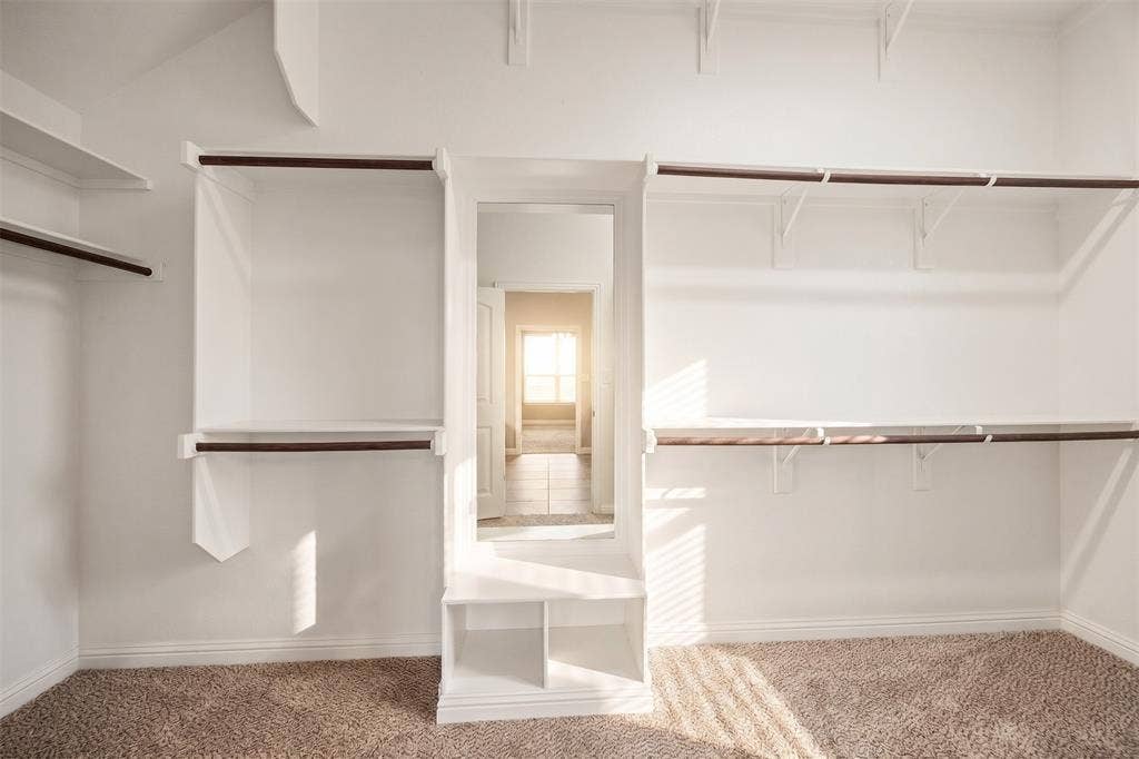 2038 Clive Drive, Granbury, TX 76048 2038 Clive Drive, Granbury, TX 76048