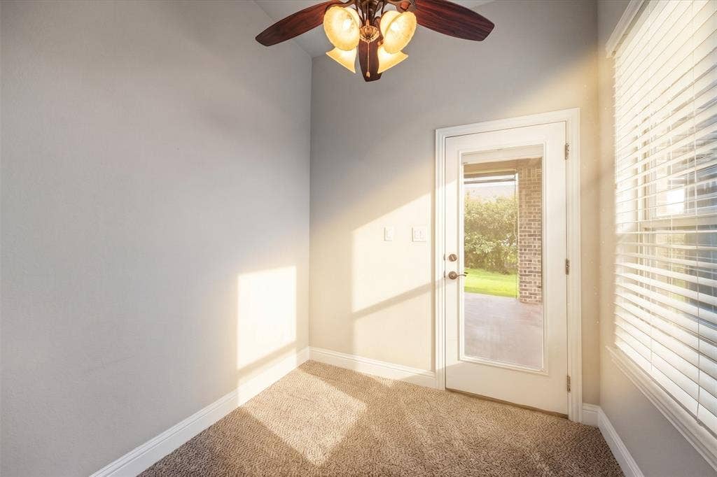 2038 Clive Drive, Granbury, TX 76048 2038 Clive Drive, Granbury, TX 76048