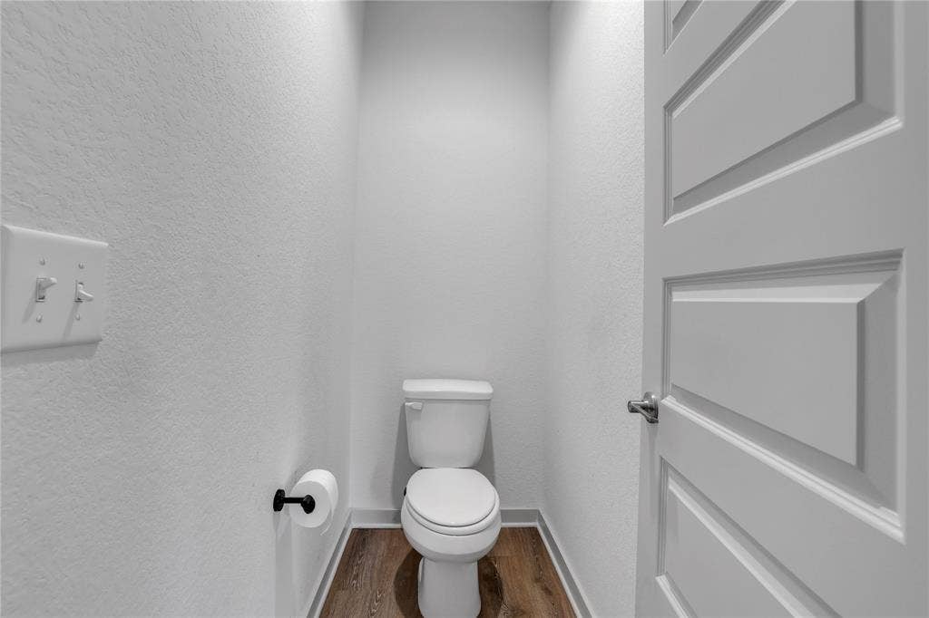 10633 DEFENDER Trail, Austin, TX 78754 10633 DEFENDER Trail, Austin, TX 78754