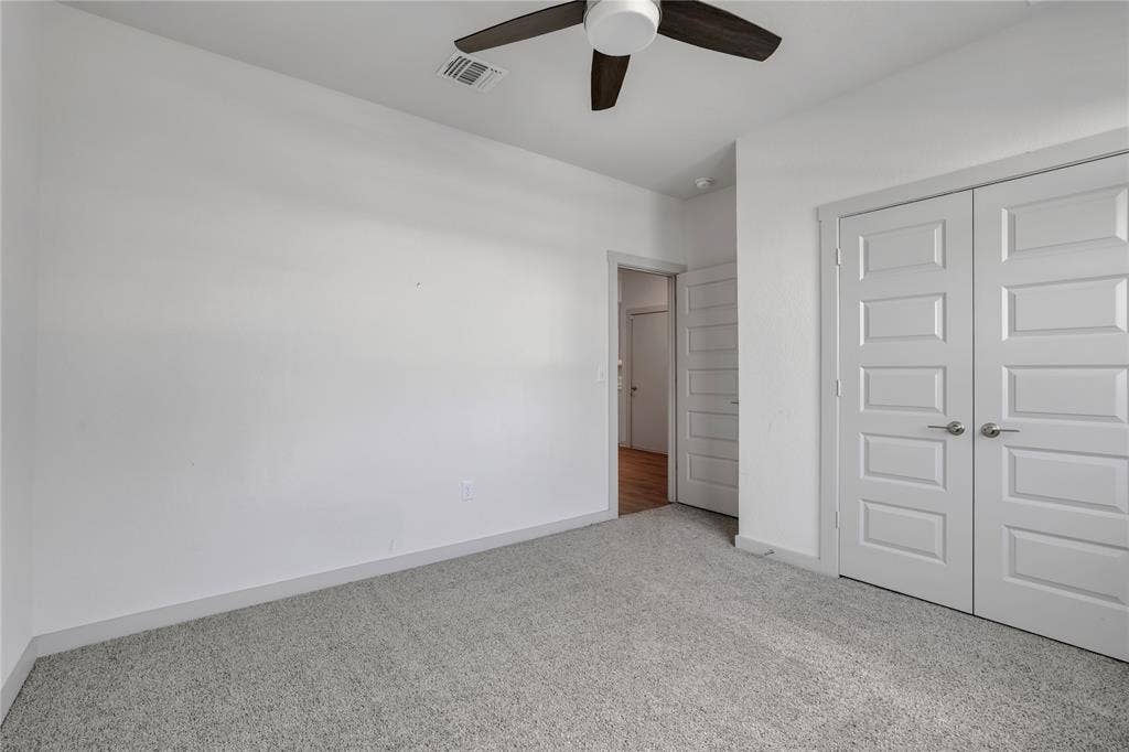 10633 DEFENDER Trail, Austin, TX 78754 10633 DEFENDER Trail, Austin, TX 78754