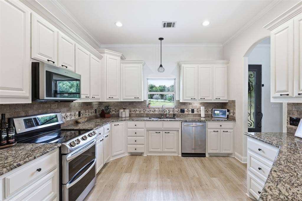 208 Valle Vista Road, Aledo, TX 76008 208 Valle Vista Road, Aledo, TX 76008
