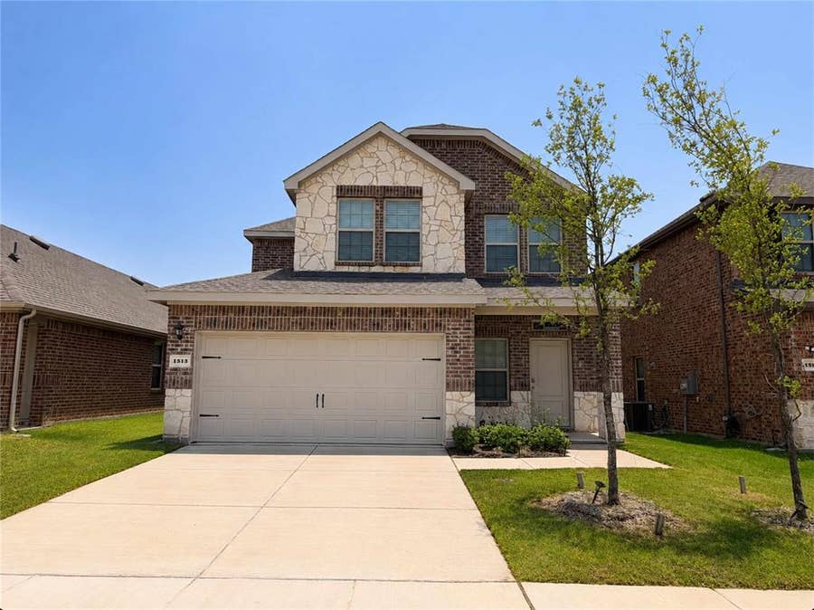 Property photo for 1513 Silver Canoe Way, Princeton, TX