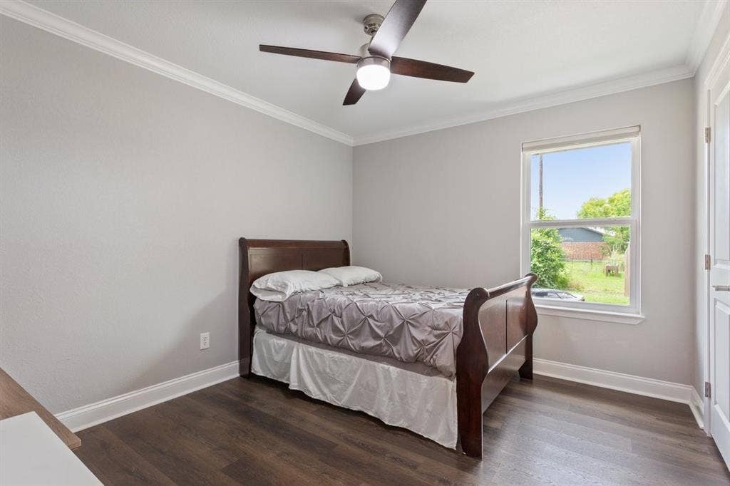 740 Castleman Creek Road, Hewitt, TX 76643 740 Castleman Creek Road, Hewitt, TX 76643